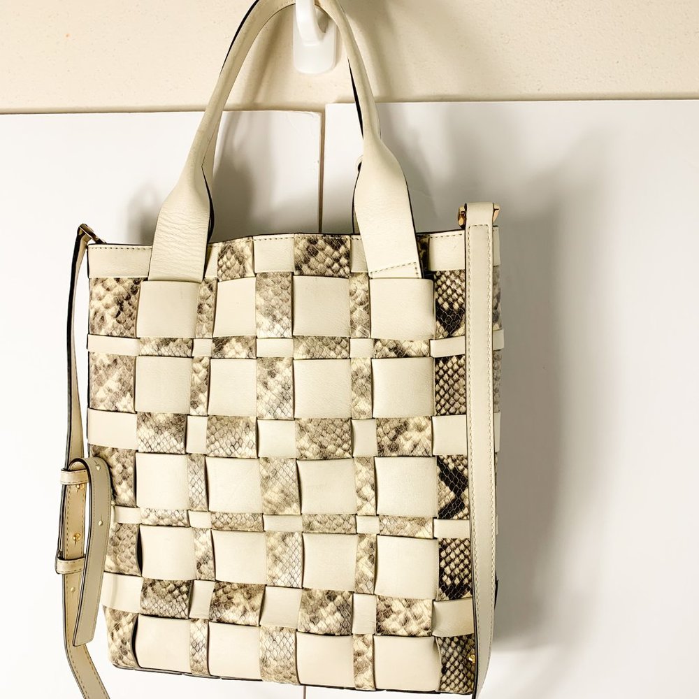 Michael Kors Hand and Shoulder Bag